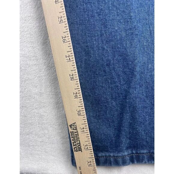 NWT Wrangler Straight Jeans Women's Size 36x34 Blue Denim Cotton Relaxed Fit - Picture 4 of 11